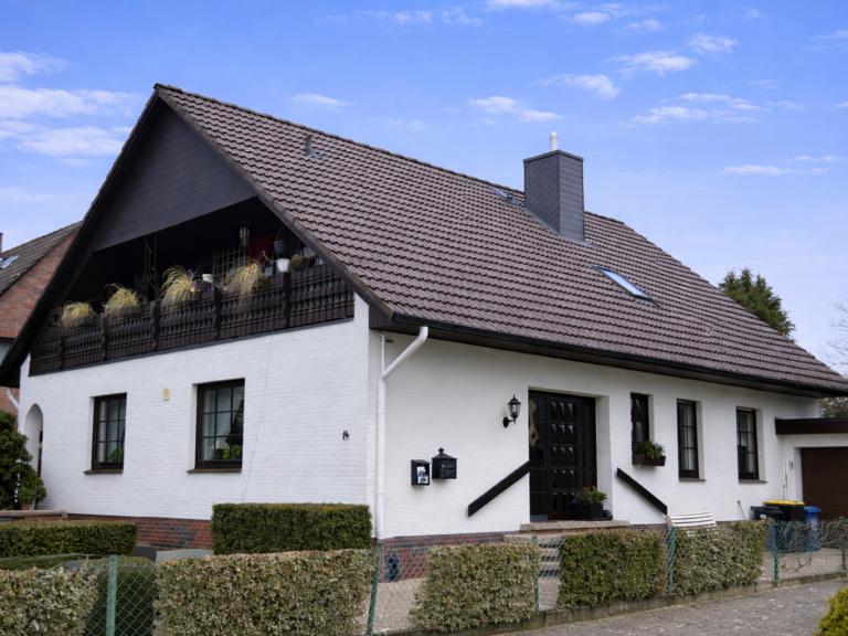 Seite Garage