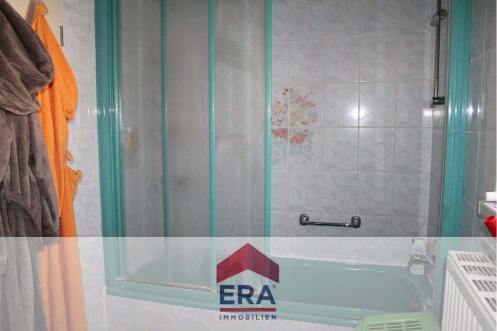 Badezimmer (Haus 1)